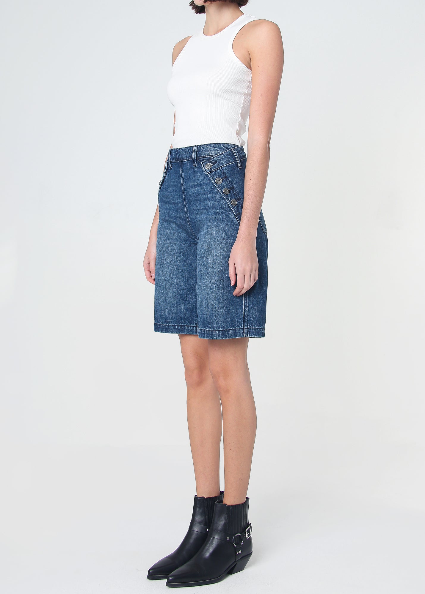 Dina High Waisted Jorts
