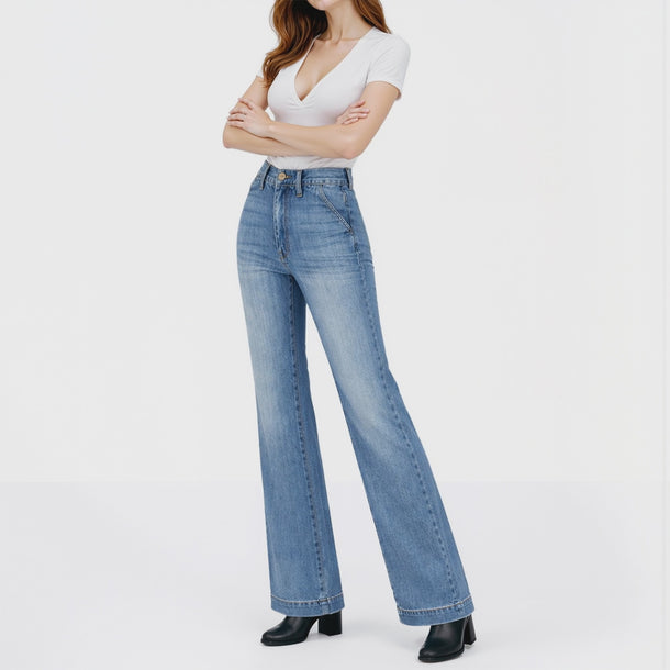 woman wearing Quinn wide leg trousers in Pomona casual outfit with minimalist top
