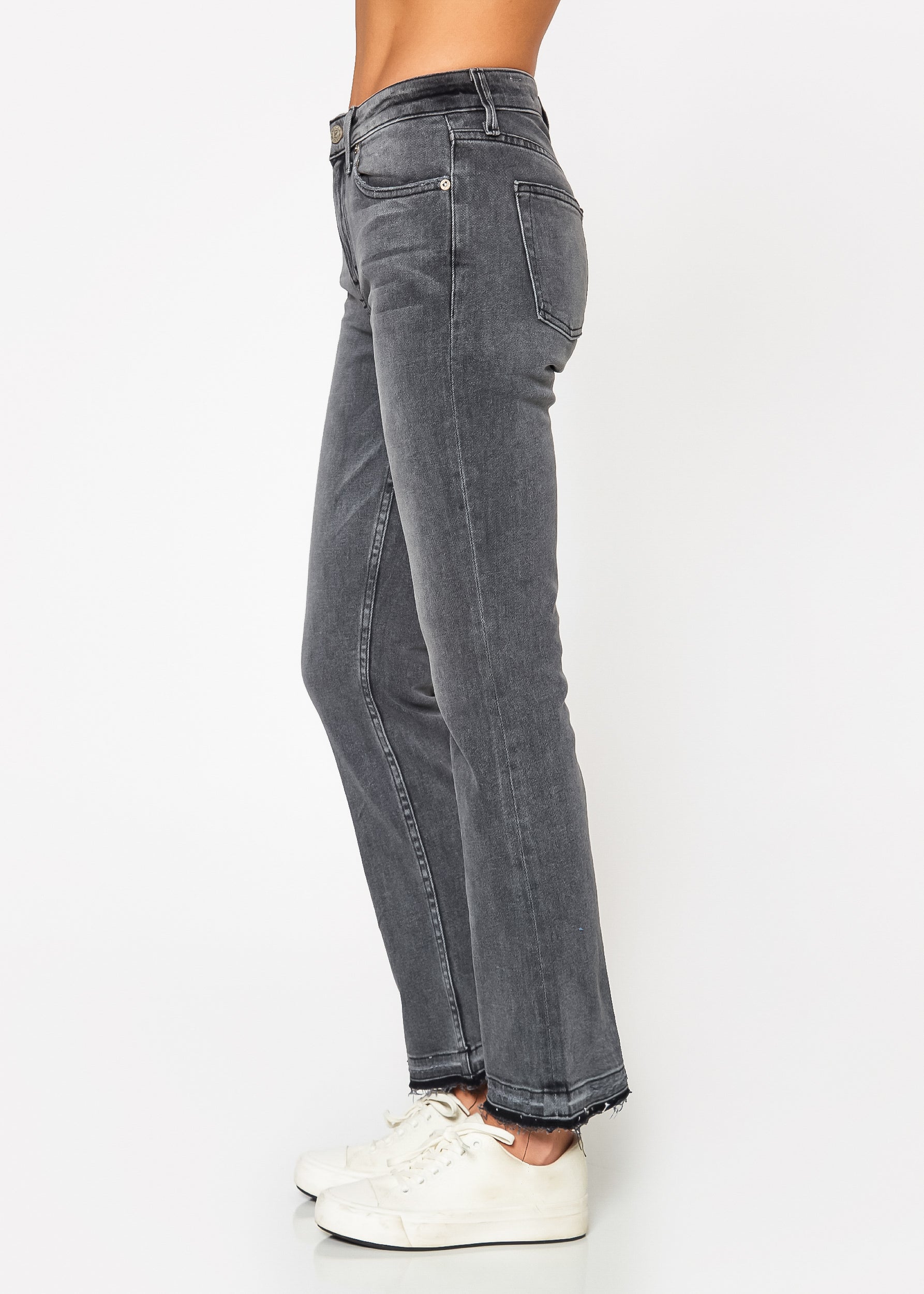 Farrah Kick Flare Jeans in Philly - Noend Denim